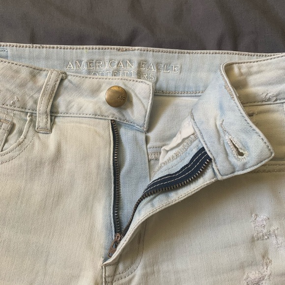 Light Wash Jean Shorts - Picture 9 of 11